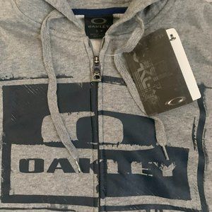 NWT Oakley Men's Sz S Gray Regular Fit Full Zip Long Sleeve Fleece Hoodie